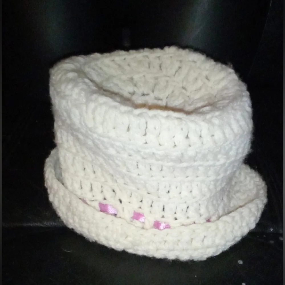 Cute Handmade Crochet Floral Bathroom Toilet Tissue Topper Hat Cozy